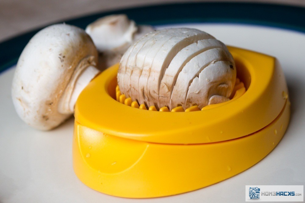 Mushroom / Egg Slicer with Blades