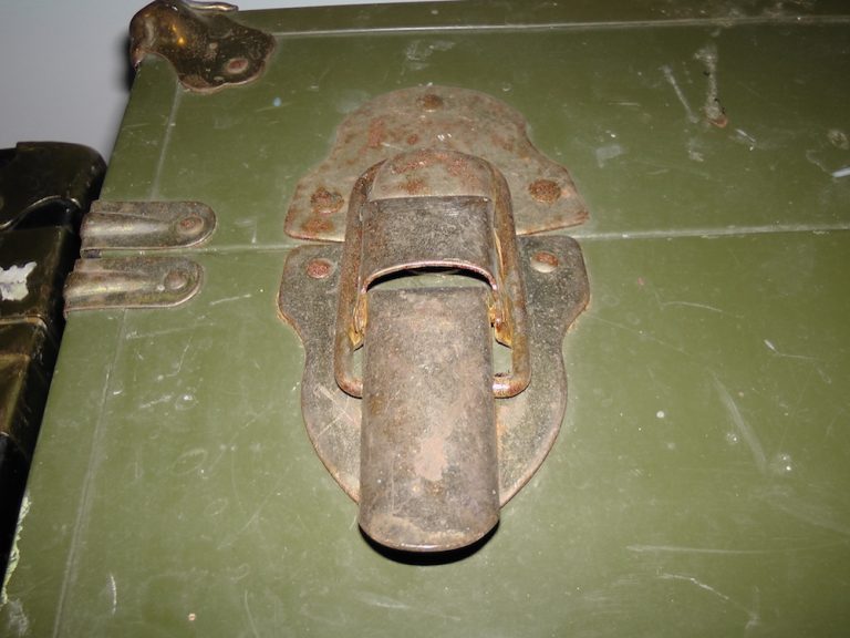 Remove Rust Naturally with Lemon and Baking Soda HomeHacks