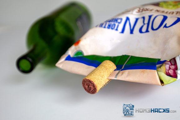 diy wine cork bag clip