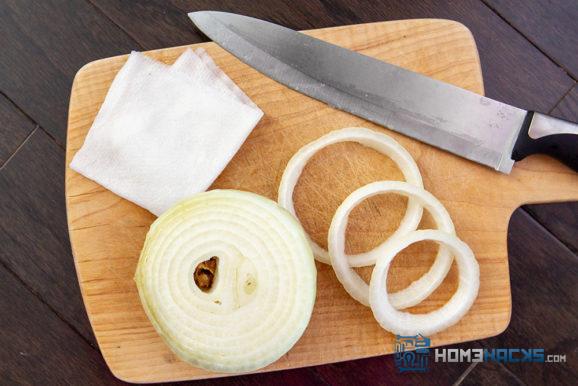 wet paper towel when slicing onion