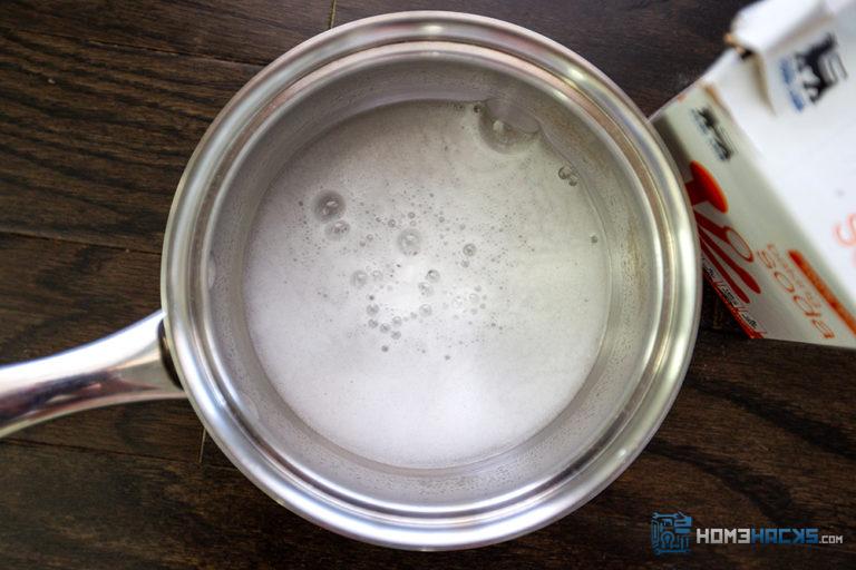 Clean A Scorched Pan with Baking Soda and Vinegar HomeHacks